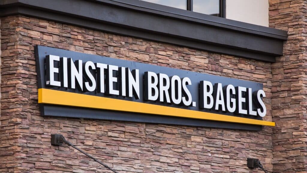 How To Score Free Food From These 17 Popular Restaurant Chains
