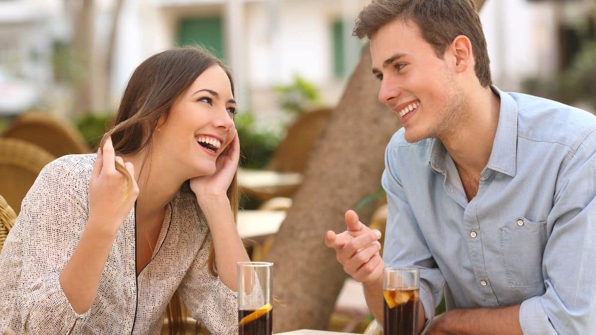 Women Are More Attracted to Men When Other Women Like Them