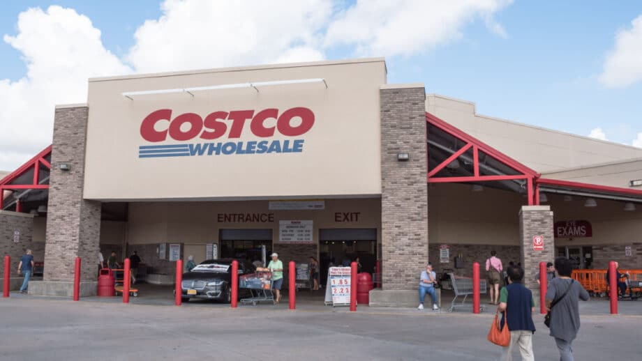 13 Reasons Shoppers Think Costco Is Better Than Sam's Club