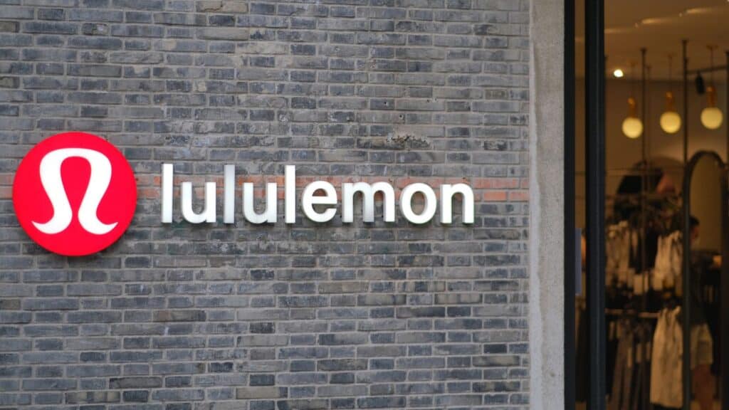 Outside of LuLuLemon store